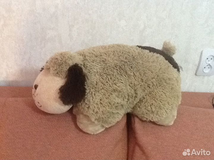 Декоративные подушки собачка