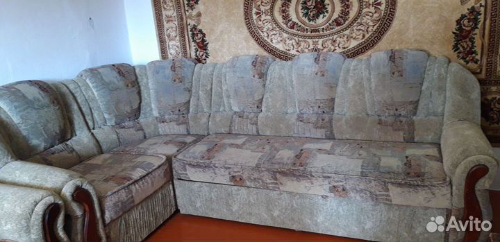 Угловой диван бу