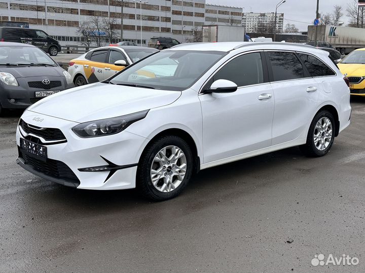 Kia Ceed 1.6 AT, 2019, 68 924 км