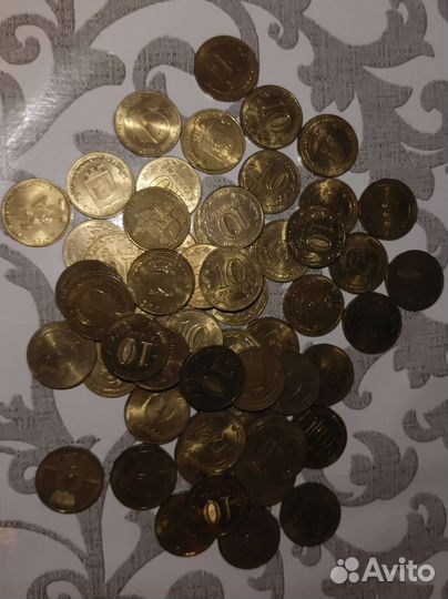 Юбилейные монеты