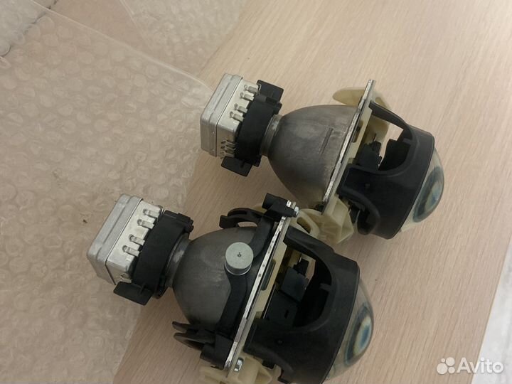 Блок линз фары вольво xc90