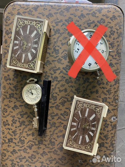 Советские часы и радио