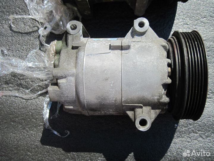 Компрессор кондиционера Рено Меган 2 1.6 бензин
