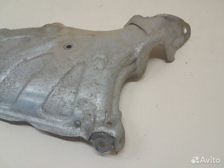 Экран тепловой Nissan Terrano D10 2014