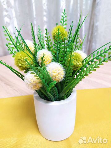 Мини букет - комплимент из искусственных цветов