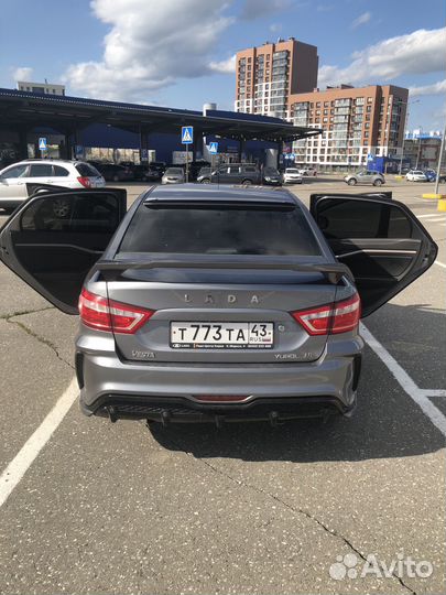 Спойлер на LADA vesta