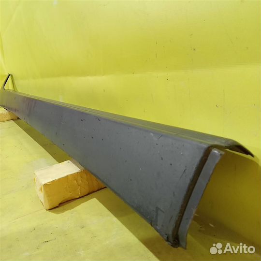 Накладка на порог правая Audi A6 Allroad quattro