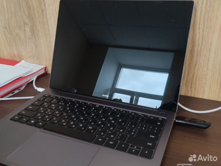 Huawei matebook 14