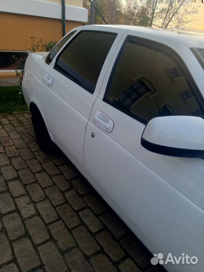 LADA Priora 1.6 МТ, 2010, 100 000 км