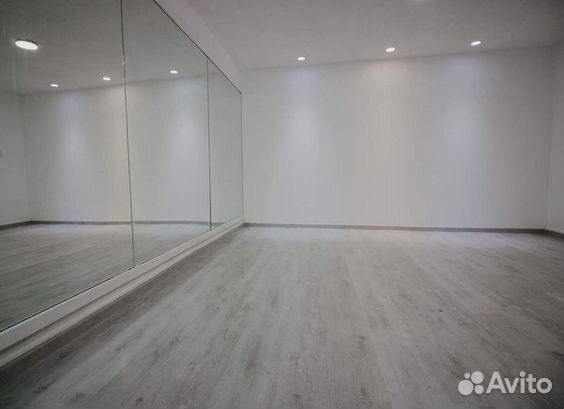 Зеркало для спорт зала