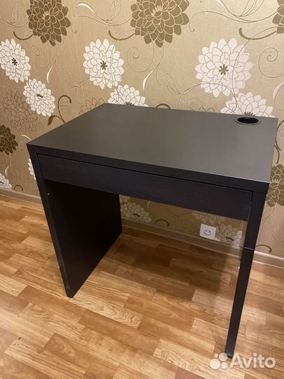 Компьютерный стол в стиле лофт