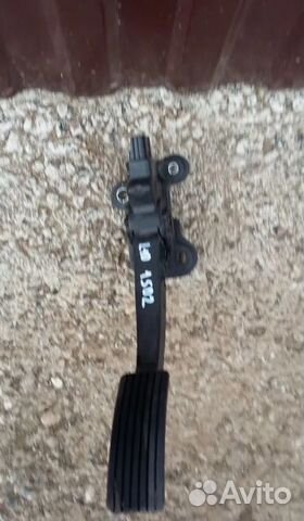 Педаль газа Mitsubishi Lancer 10