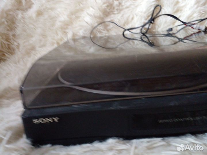 Проигрыватель винила sony
