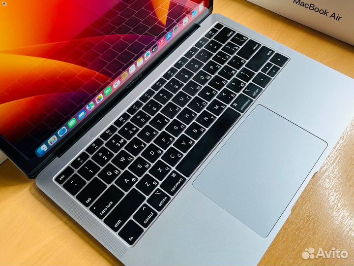 Macbook air 13 2019 retina (в идеале)