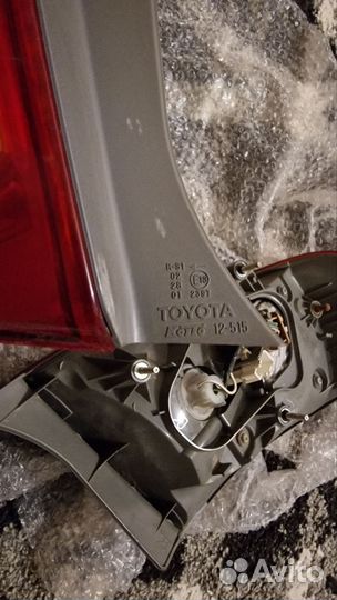 Продам задние фонари Toyota Corolla 150