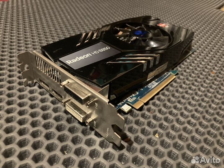 Видеокарта AMD Radeon HD6850 1GB GDDr5