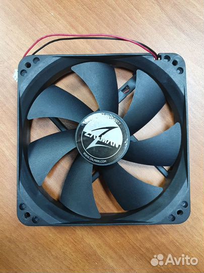 Вентилятор в системный блок 120mm