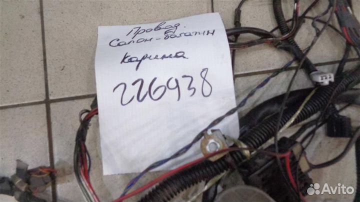 Проводка крышки багажника Toyota Carina T190 1992