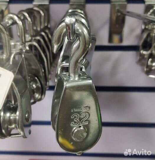 Блок малый одинарный нержавеющий с крюком 32мм