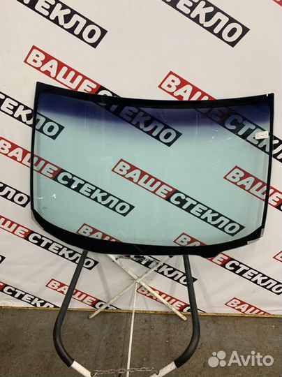 Лобовое стекло Nissan X-Trail t30 Установка 1ч