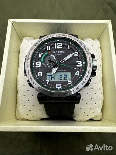 Мужские часы Casio Pro Trek PRG-601-1E