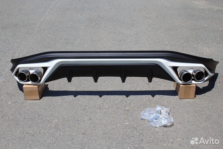 Lexus RX 2015+ Диффузор заднего бампера TRD L1OW8