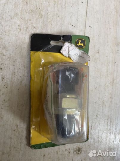 Джон Дир 4436536 датчик Hitachi John Deere