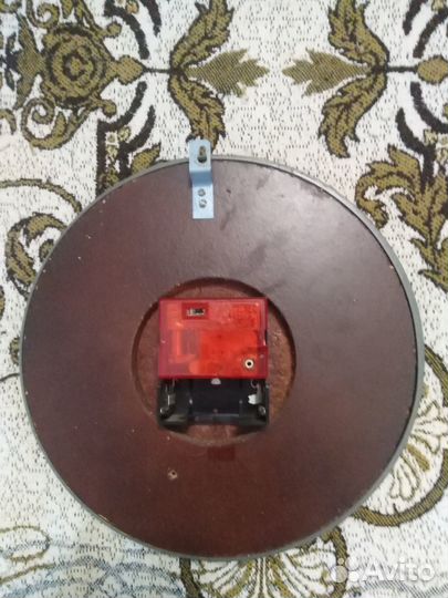 Часы настенные СССР янтарь