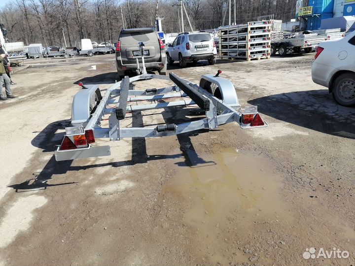 Прицеп для лодок и катеров длиной до 6.2 и весом