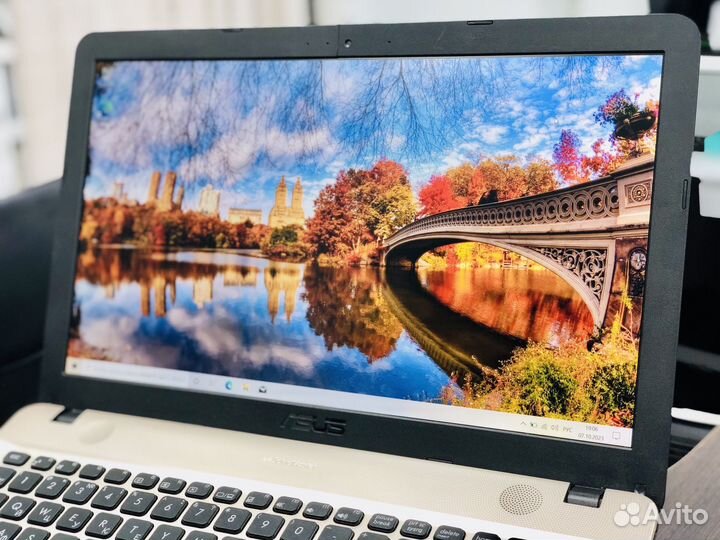 Ноутбук Asus 15,6/FHD/Intel N4200/SSD/Гарантия