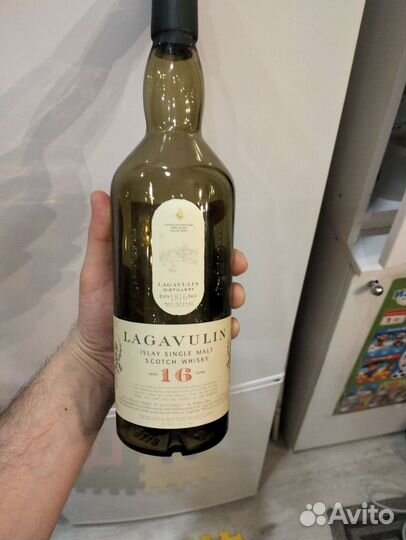 Лагавулин Пустая островной виски
