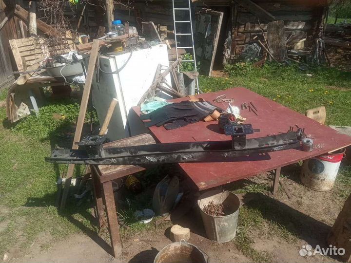 Усилитель бампера Фольксваген т5