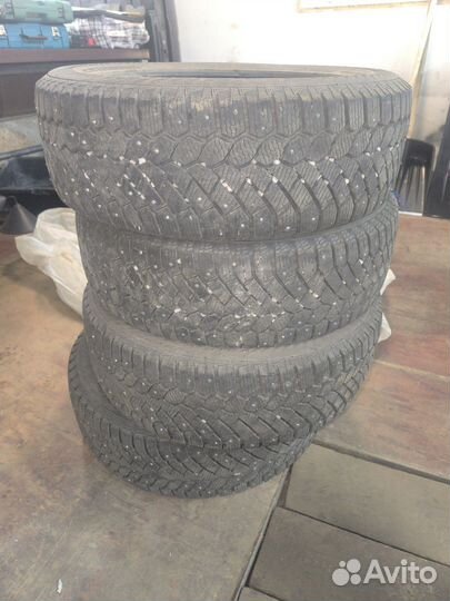 Gislaved Nord Frost 200 225/60 R18 104T