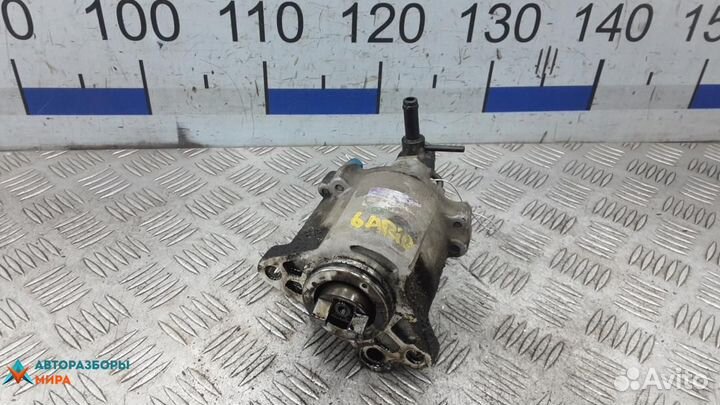 Насос вакуумный Toyota RAV4 2 (XA20) рест. 2003