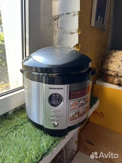 Мультиварка Redmond rmc-m4504