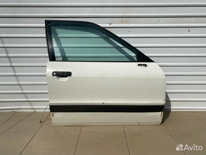 Дверь передняя правая Audi 80