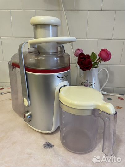 Соковыжималка Moulinex ju58