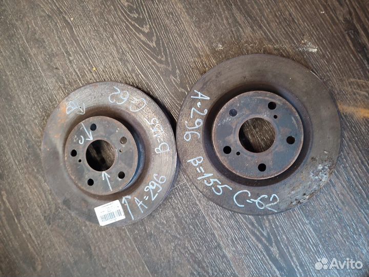 Диски тормозные перед Toyota Camty 40