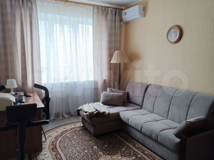 2-к. квартира, 65 м², 3/16 эт.