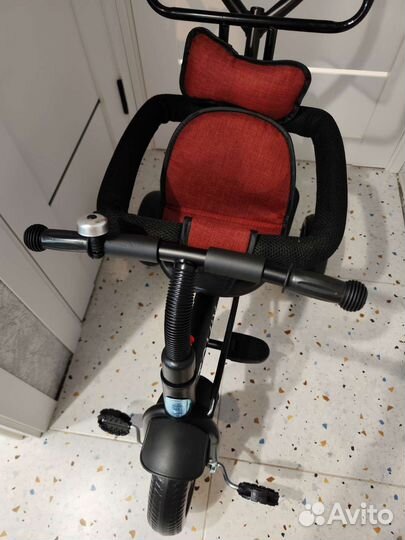 Трехколесный велосипед