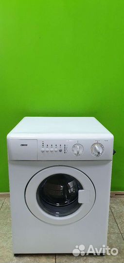 Стир.машинка zanussi fcs725c
