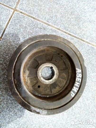 Шкив коленвала Nissan Avenir 1 (W10)