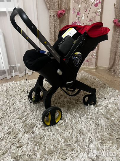 Автолюлька doona + база isofix