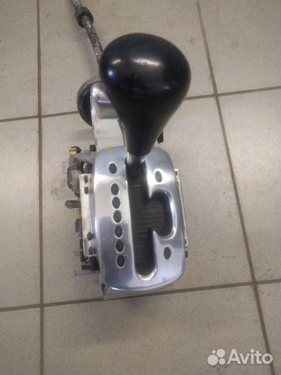 Кулиса от Audi A8 автомат