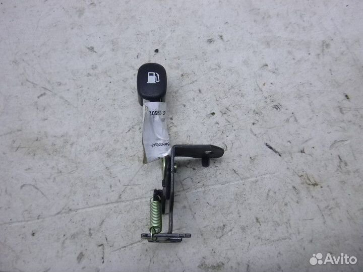 Ручка открывания лючка бензобака hyundai creta 201