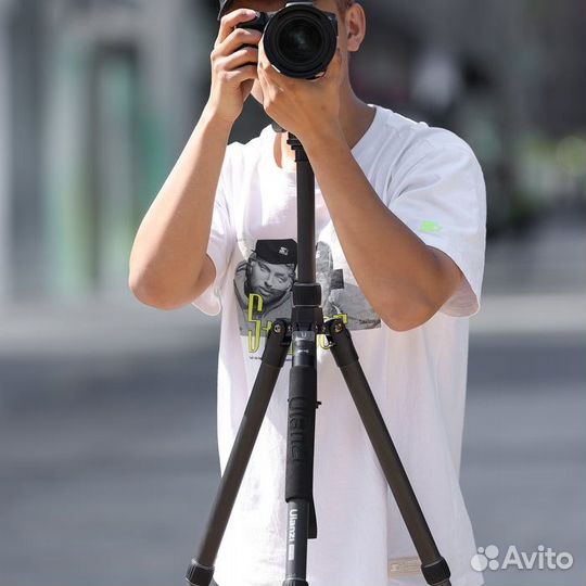 Компактный штатив Ulanzi MT-61 карбон