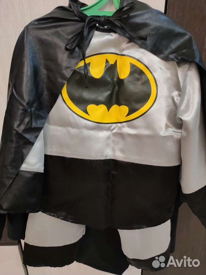 Новогодний костюм бэтмен