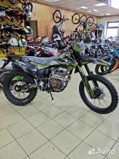 Новинка Regulmoto Sport-003 Z 2025