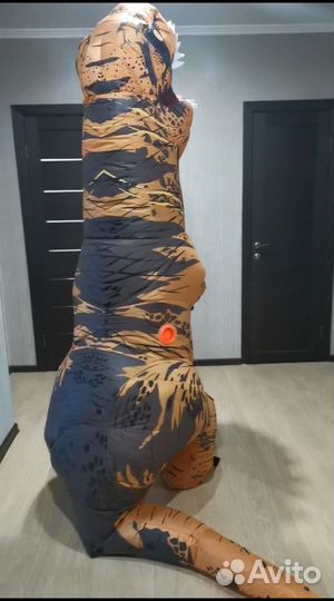 Костюм в аренду динозавр