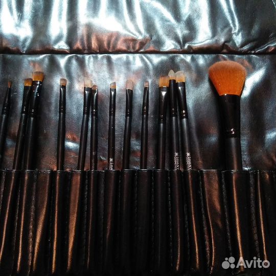 Набор кистей для makeup